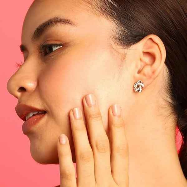 Interlocking Gold Hoop Earrings - Chunky Croissant Style Jewelry