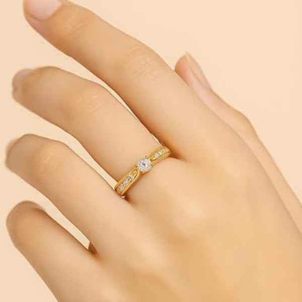 Adjustable Solitaire Ring - Classic Gold Cubic Zirconia Statement Band