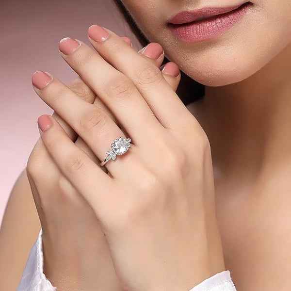 Elegant Adjustable Solitaire Ring - Sparkling Cubic Zirconia Jewelry