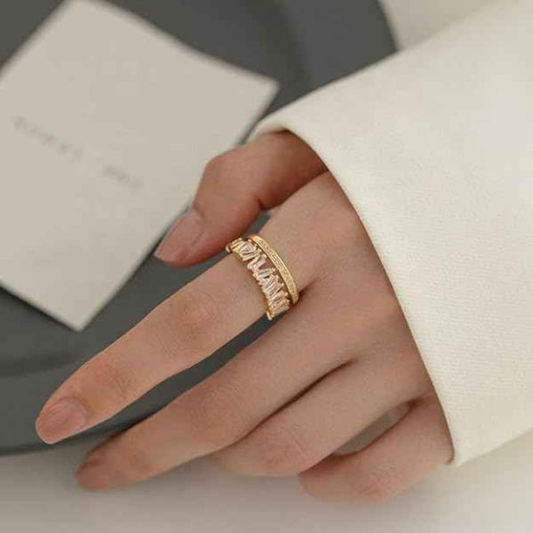Bold Baguette Layered Ring - Radiant Gold Statement Finger Ring