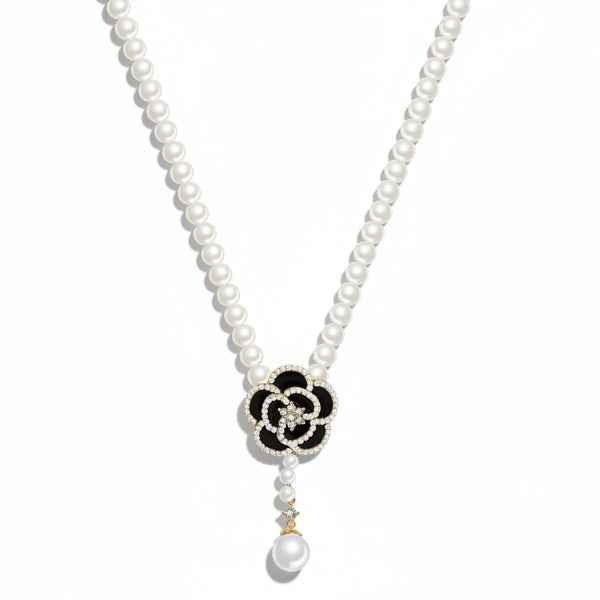 Black Camellia Pearl Necklace | Elegant Floral Pendant Pearl Jewelry