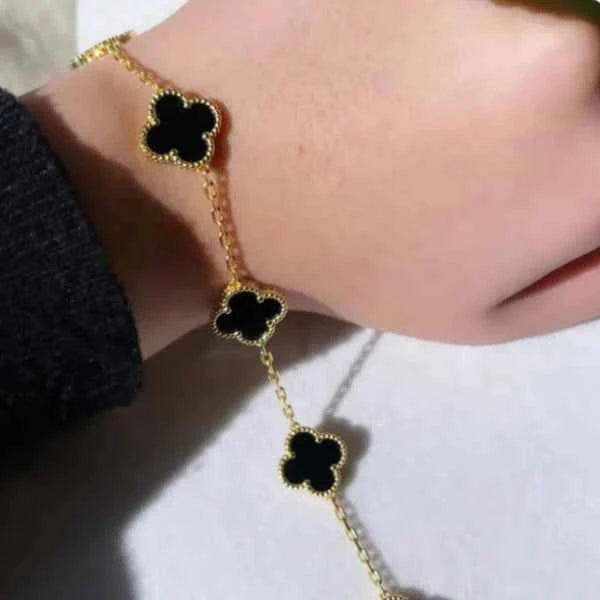 Radiant Black Clover Charm Bracelet | Polished Gold Link Jewelry