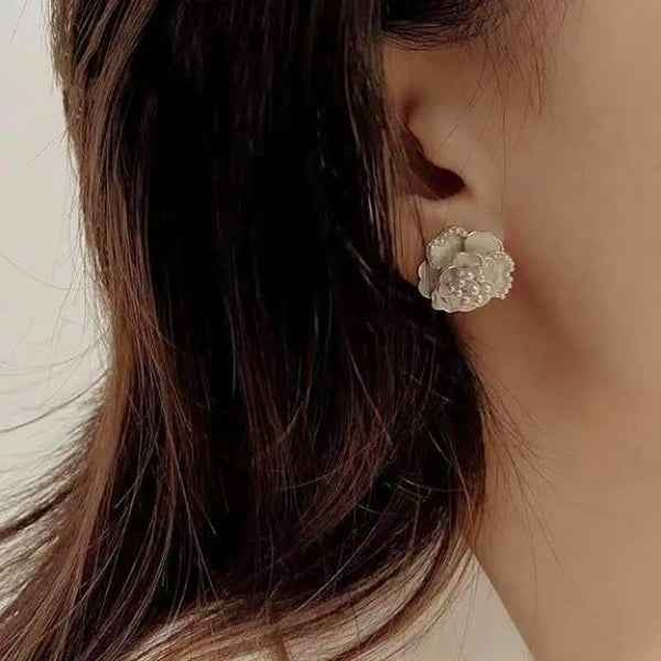 Camellia Pearl Earrings: Gold Floral Stud Earrings for Timeless Style