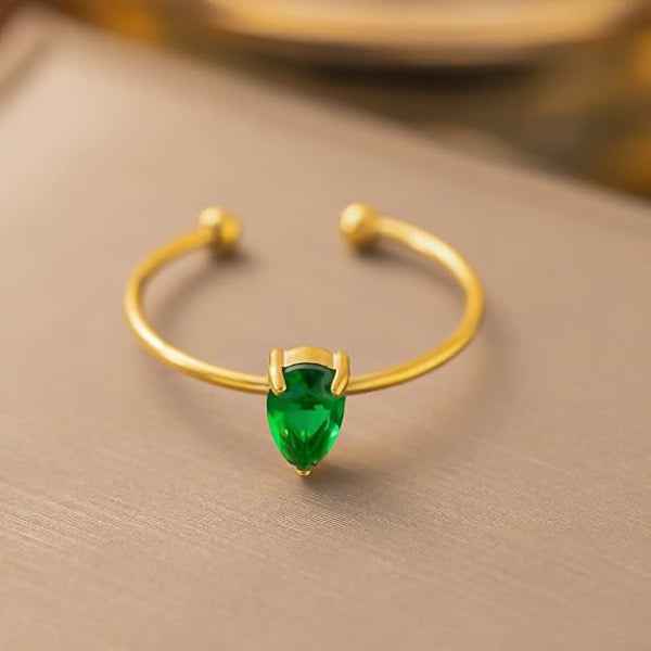 Emerald Teardrop Ring - Elegant Pear Cut Green Stone Adjustable Band