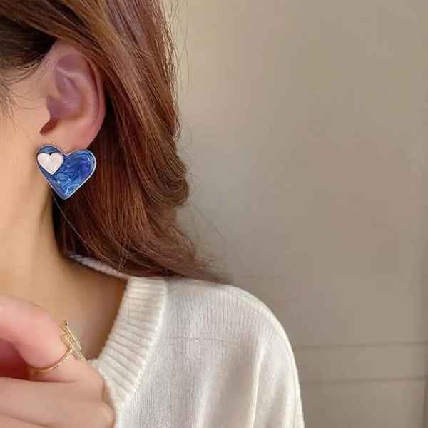 Chic Enamel Heart Studs: Blue Gold Two-Tone Jewelry for Women