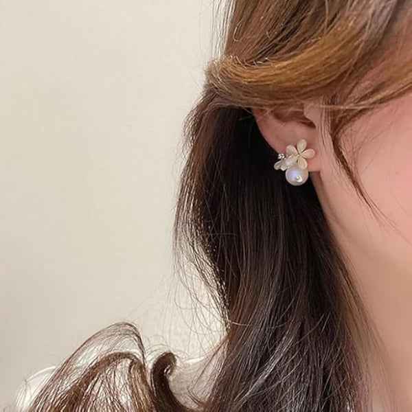 Elegant Floral Pearl Stud Earrings | Premium White Blossom Design