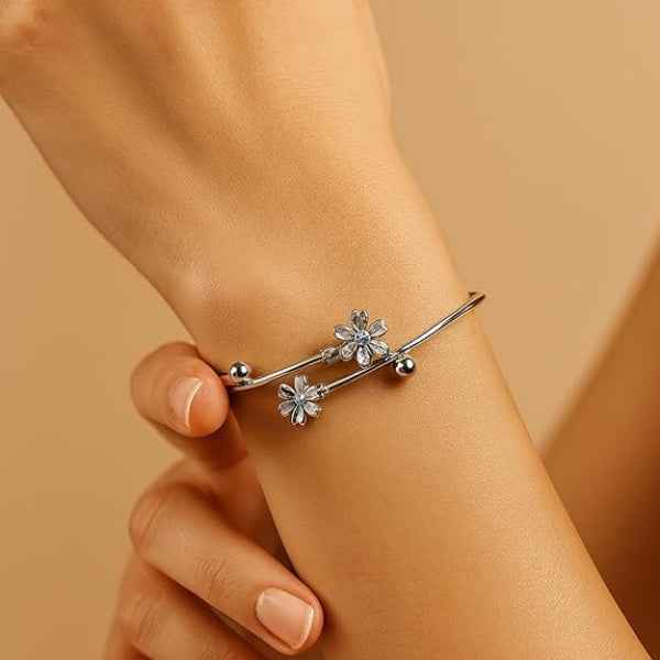 Floral Silver Bangle Bracelet with Daisy Filigree and Antique Finish