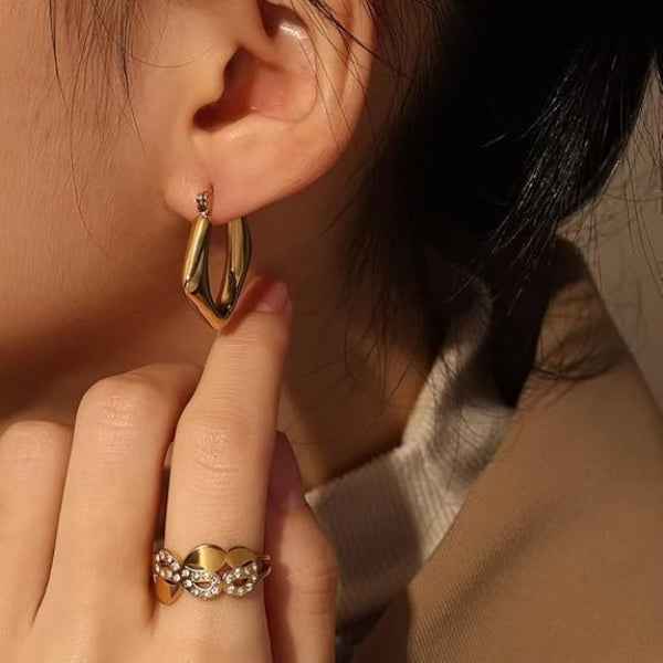 14k Gold Geometric Hoop Earrings – Trendy Daily Wear Jewelry