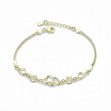 Luxurious Gold Bracelet with Heart Dangle & Sparkling Cubic Zirconia