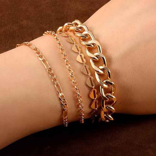 Stunning Gold Bracelet Set with Layered Link Style & Chic Heart Charm