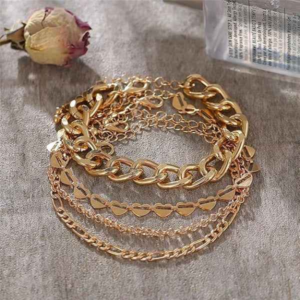 Stunning Gold Bracelet Set with Layered Link Style & Chic Heart Charm