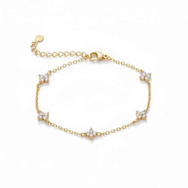 Stunning Gold Dainty Clover Bracelet | Chic Sparkling Floral Jewelry