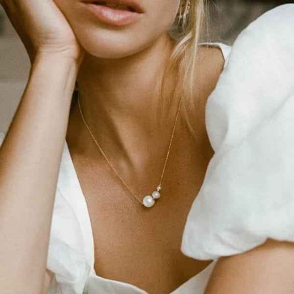 Gold Pearl Necklace - Graduated Pearl Jewelry Minimalist Pendant