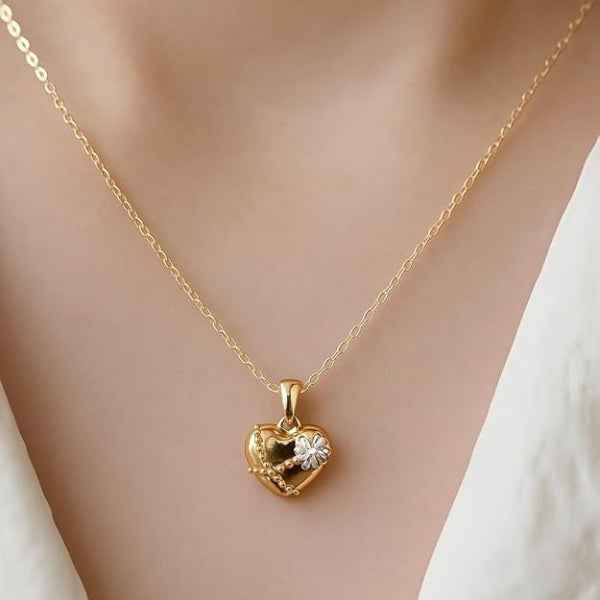 Gold Heart Flower Necklace – Dainty Crystal Daisy Pendant Jewelry