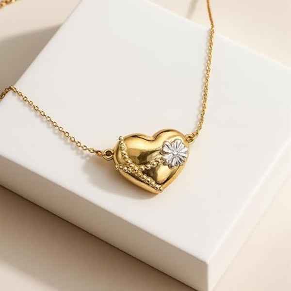 Gold Heart Flower Necklace – Dainty Crystal Daisy Pendant Jewelry