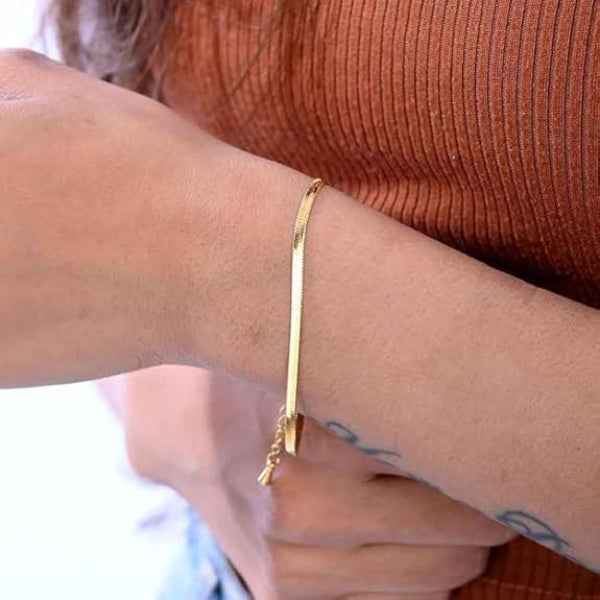 Stunning Gold Herringbone Snake Chain Bracelet | Chic Flat Link Jewelry