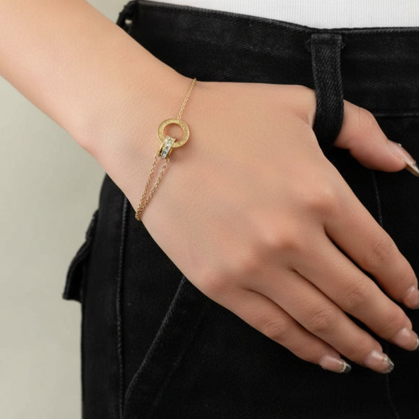Luxurious Gold Interlocking Circle Bracelet | Roman Numeral Jewelry