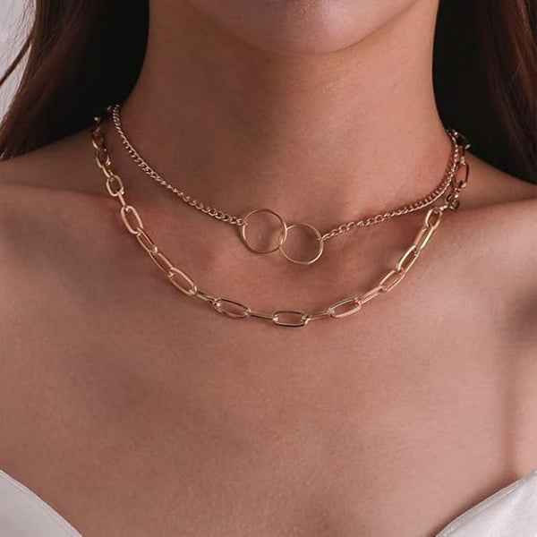 Chic Gold Layered Necklace: Double-Chain & Interlocking Circles