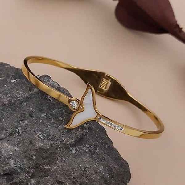 Luxurious Gold Mermaid Tail Bangle | Radiant Pearl & Crystal Jewelry