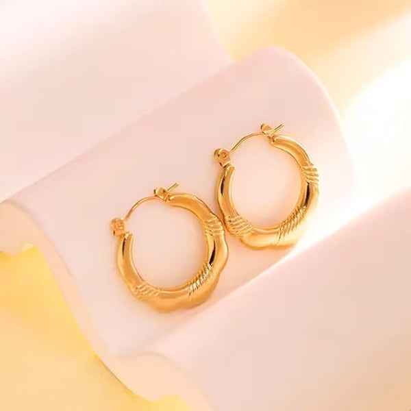 Gold Ribbed Hoop Earrings | Textured Chunky Gold Hoops Jewelry Gift