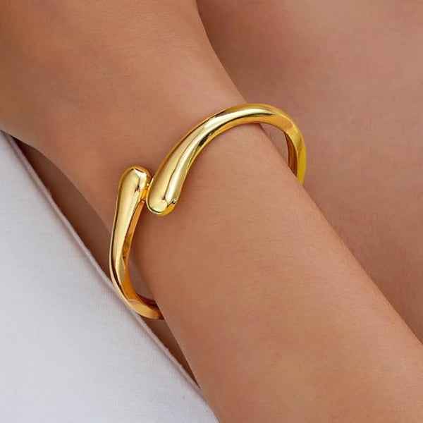 Gold Teardrop Bangle - Luxury Hinged Cuff & Polished Minimalist Jewelry