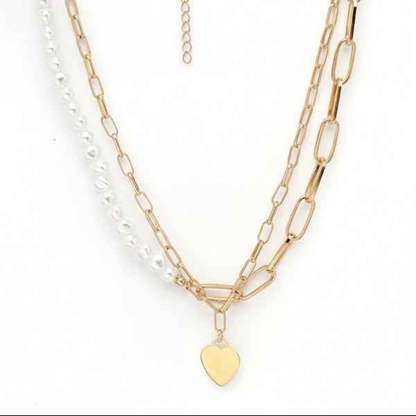 Layered Gold Necklace: Chic Pearl Chain and Heart Pendant Set