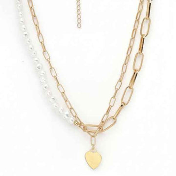 Layered Gold Necklace: Chic Pearl Chain and Heart Pendant Set