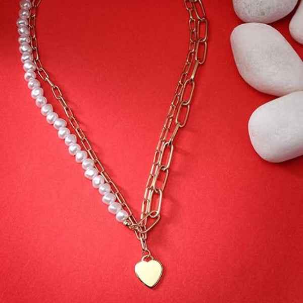 Layered Gold Necklace: Chic Pearl Chain and Heart Pendant Set