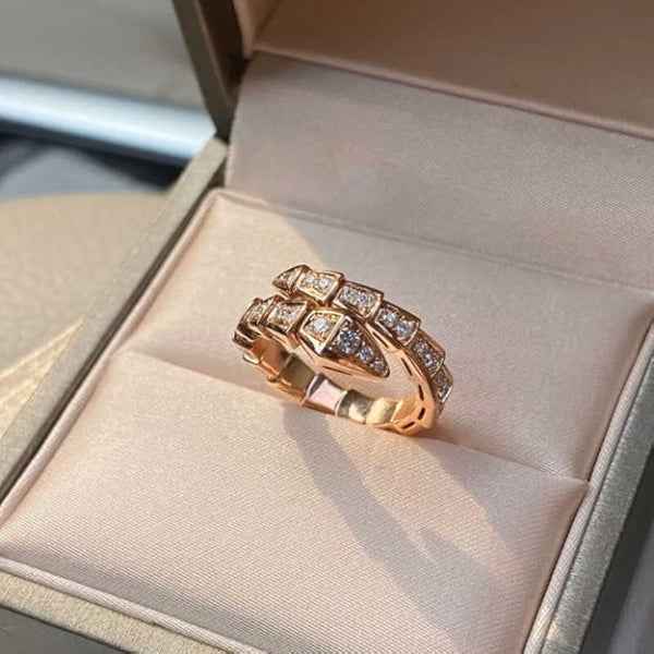 Luxury Snake Ring - Shimmering Crystal Gold Statement Finger Ring