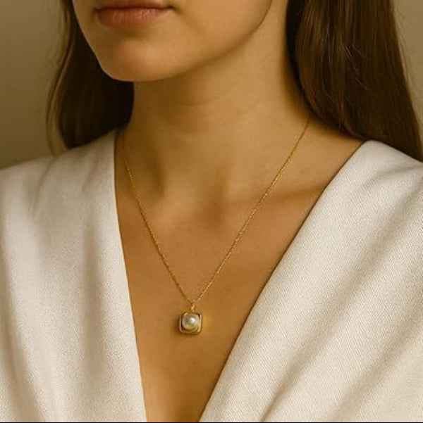 Minimalist Gold Pearl Lariat | Luminous Fluid Y-Necklace Jewelry