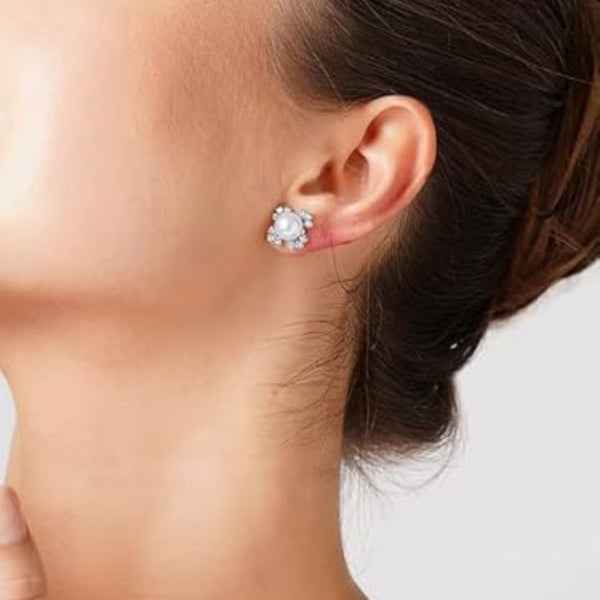Pearl Diamond Stud Earrings: Classic Cluster Fine Jewelry for Women