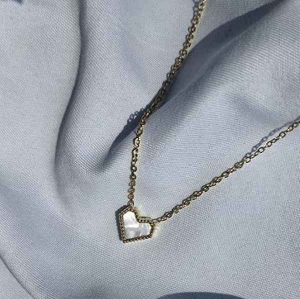 Reversible Heart Pendant Necklace | Dual-Sided Gold & Mother of Pearl