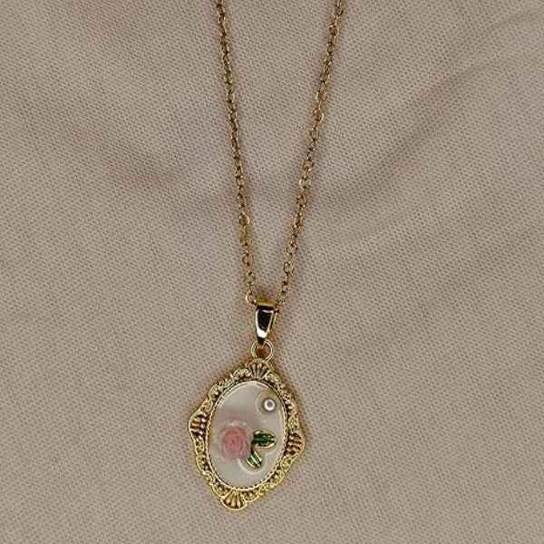 Chic Rose Cameo Necklace | Antique Gold Oval Floral Pendant