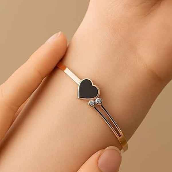 Chic Rose Gold Black Heart Bangle | Modern Crystal Inlay Cuff
