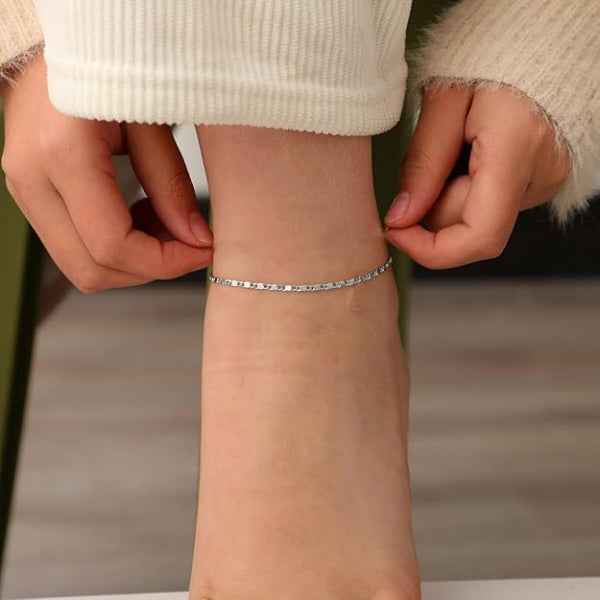 Shimmering Silver Dainty Link Anklet - Sparkling Adjustable Foot Jewelry