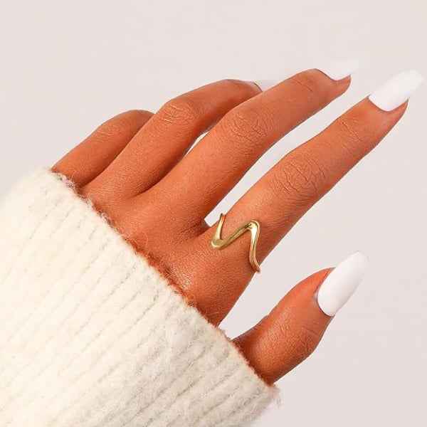 Bold Wavy Gold Ring - Radiant Sculptural Statement Finger Ring