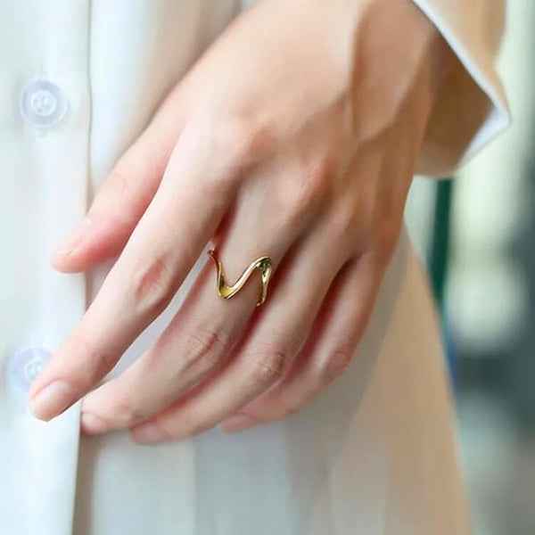Bold Wavy Gold Ring - Radiant Sculptural Statement Finger Ring