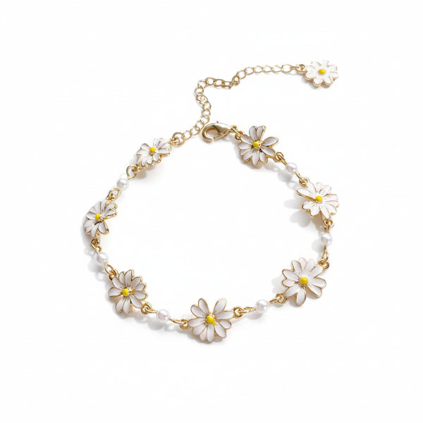 Exquisite White Daisy Pearl Bracelet | Chic Floral Gold Plated Jewelry
