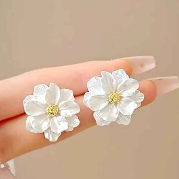 Chic White Flower Stud Earrings | Statement Petal Design Jewelry